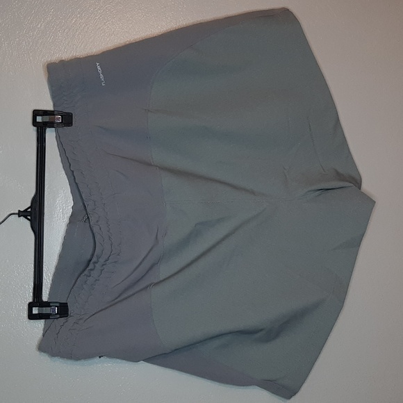 Nwt The North Face womens tekware shorts - Picture 3 of 5